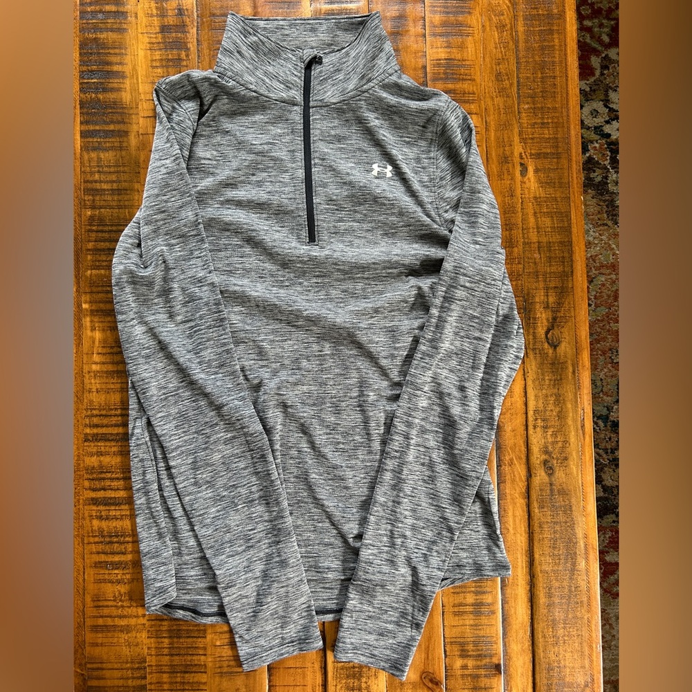 Under Armour Heathered Gray Pullover